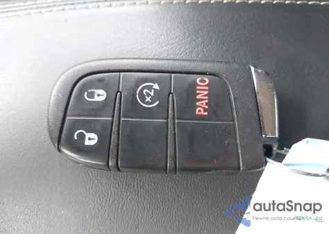 2017 Jeep Renegade Limited 4X4 from USA, damaged, VIN ZACCJBDB9HPF39661